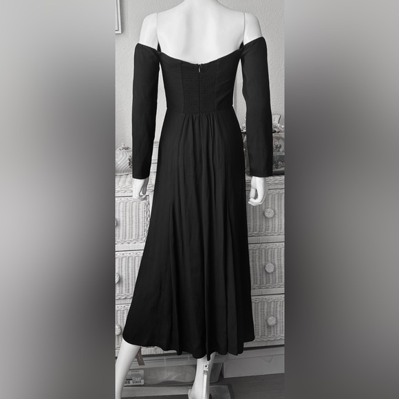 Reformation Ballari Off Shoulder Midi Dress Long Sleeves Black Color Size 4 NWT - Picture 5 of 10